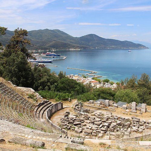 Read more about the article The Ancient Theater of Thassos: A Unique Journey Through History and Scenery